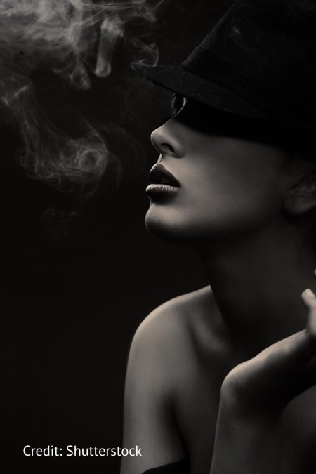 Девушка в шляпе