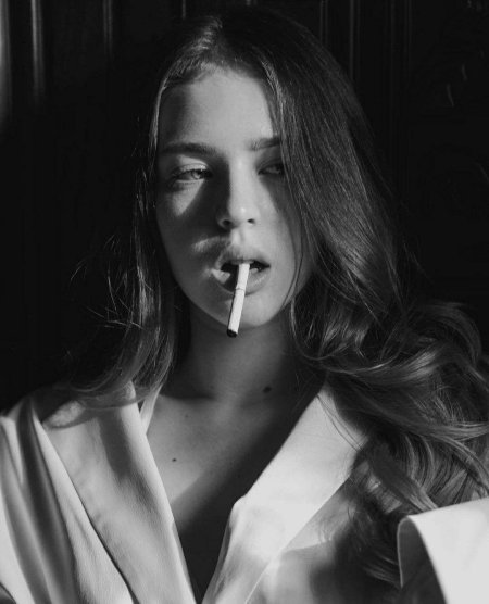 Девушка портрет