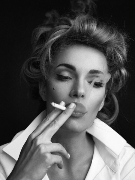 Фотосессия с сигаретой
