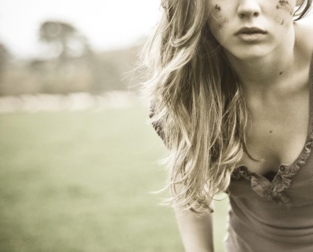 Красивая девушка