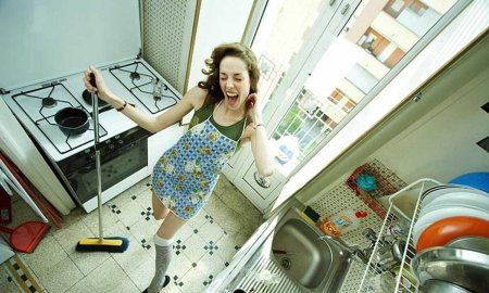 Женщина домохозяйка