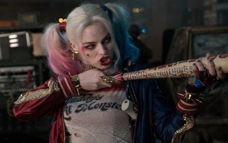 Harley quinn margot robbie