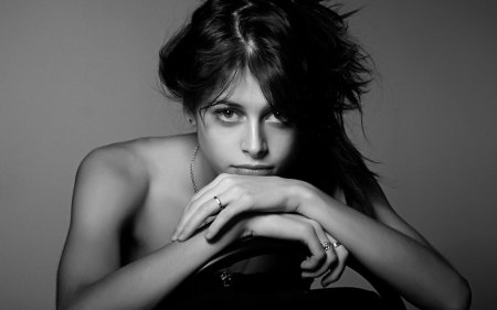 Женские портреты