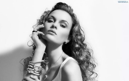 Красивая женщина чб