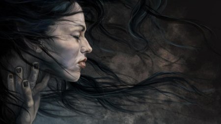 Мрачная девушка