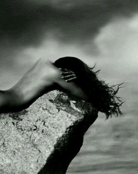 Одиночество женщина