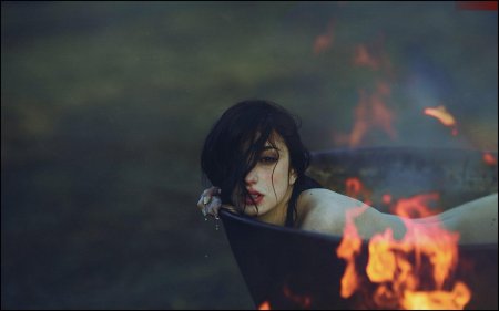 Девушки в аду