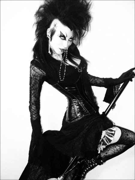 Неформалы готы