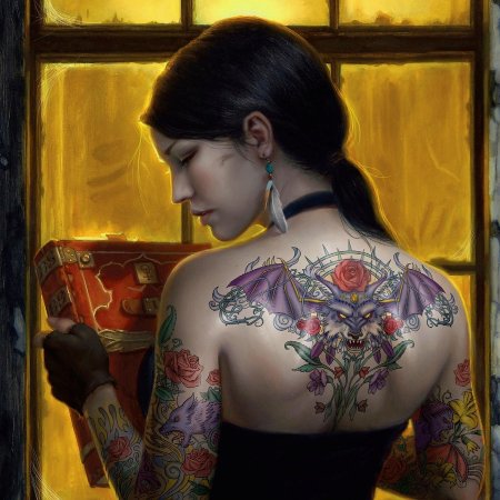 Женщина с татуировками