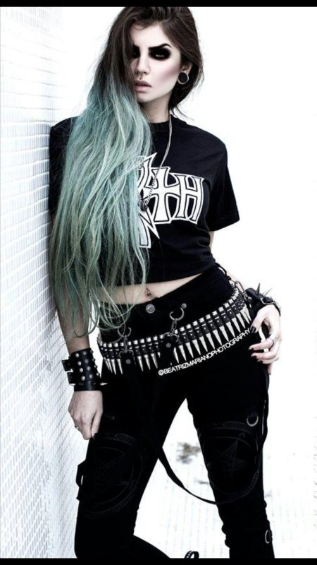 Гранж готика одежда
