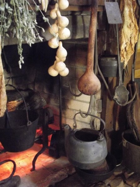 Кухня в стиле ведьмы