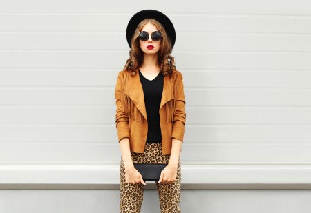 Одежда модная