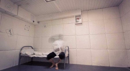 Мягкая комната психбольницы