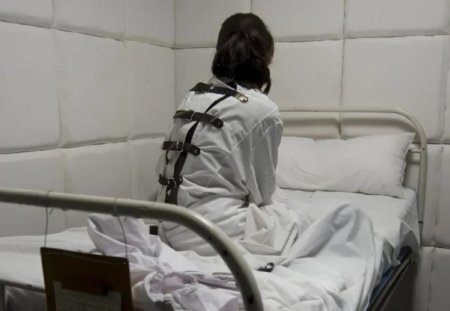 Смирительная рубашка психиатрическая