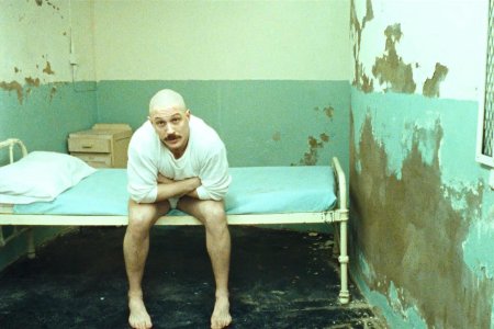 Бронсон психушка