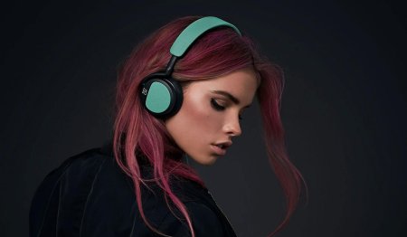 B&amp;o beoplay h