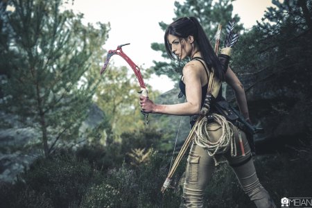Косплей лара крофт