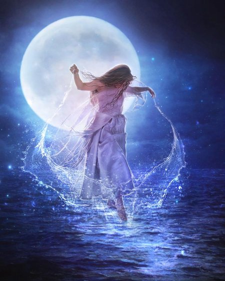 Девушка луна