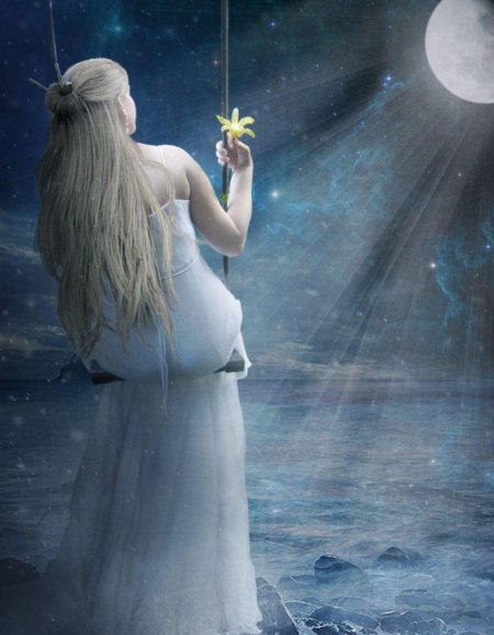 Лунная девушка