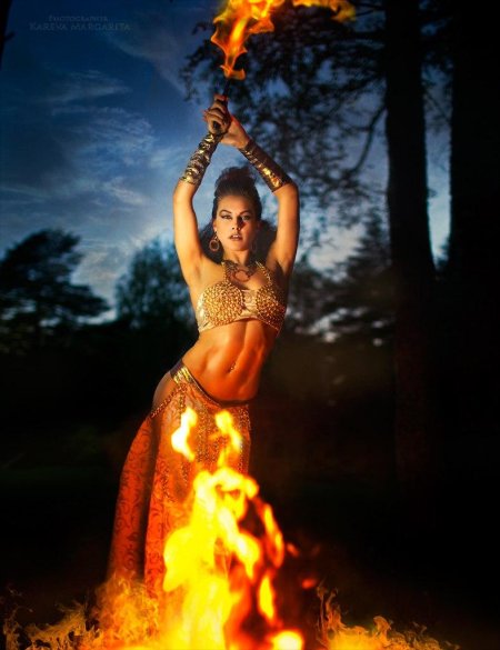 Восточные танцы с огнем