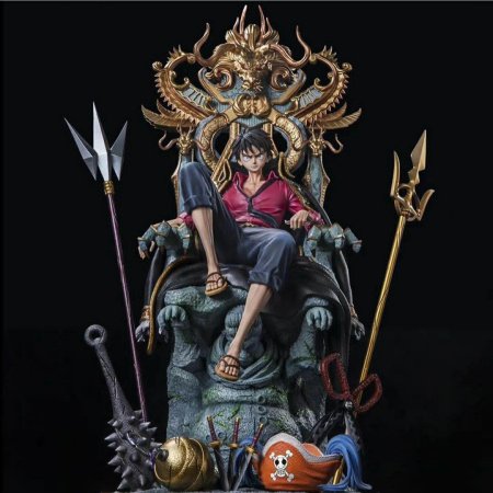 Луффи на троне