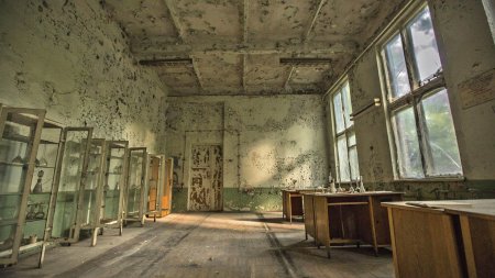 Заброшенная лаборатория