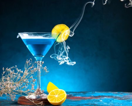 Коктейль голубая лагуна