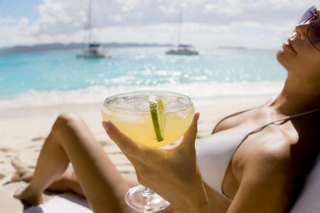Коктейли на пляже
