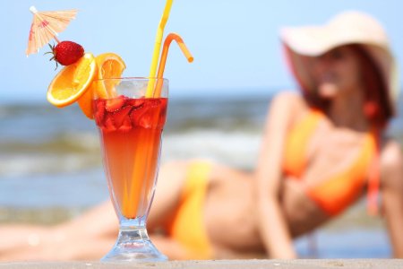 Коктейли на пляже