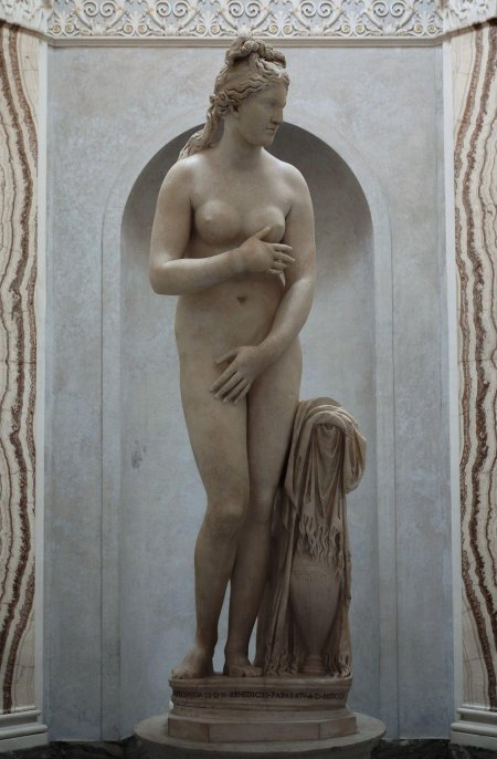 Венера капитолийская скульптура