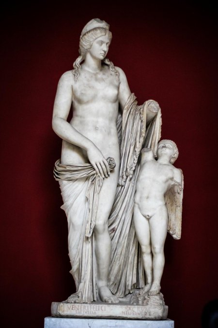 Афродита книдская скульптура пракситель