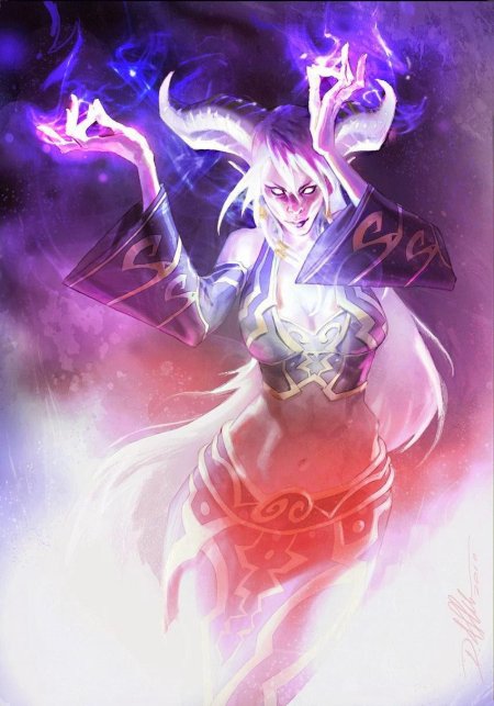 Аукенайская жрица hearthstone