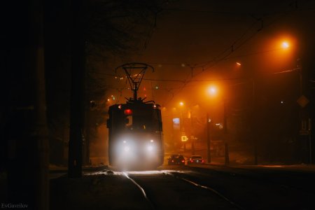 Смоленск ночь осень трамвай