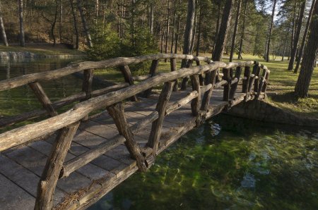 Мостик через ручей