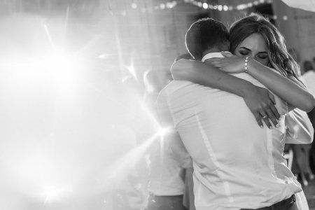 Объятия влюбленных