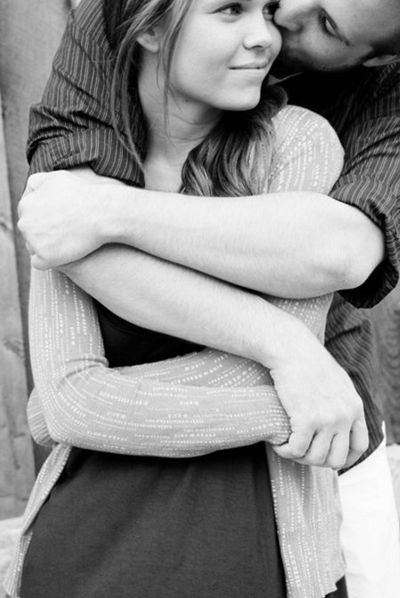 Объятия влюбленных