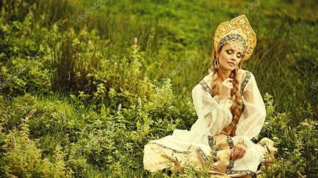 Русская красавица в кокошнике боровиковский