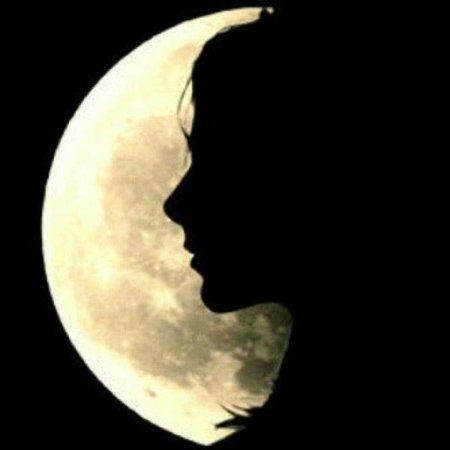 Силуэт луны