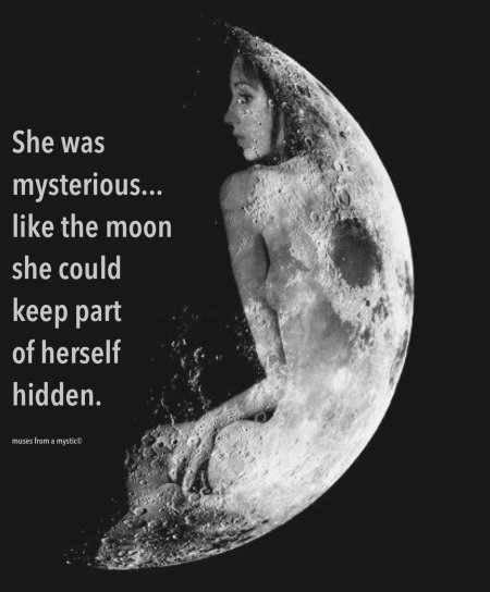 Девушка луна