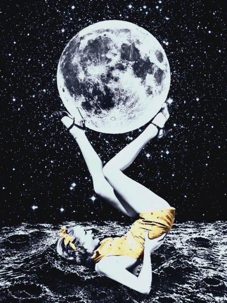 Девушка космос