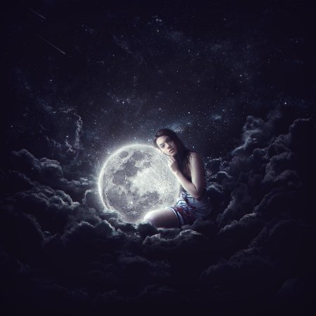 Девушка луна