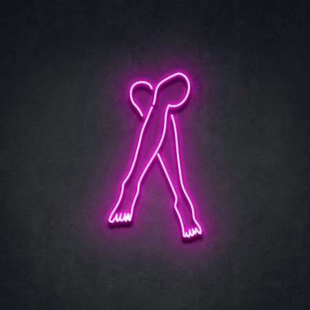 Неоновая вывеска женщина