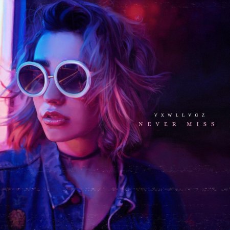 Девушка в неоне