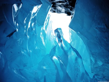 Ледяные пещеры менденхолл