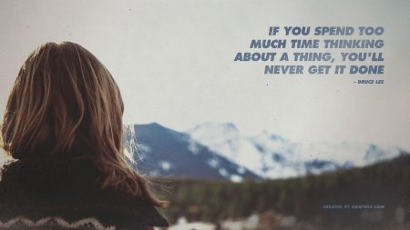 Девушка со спины