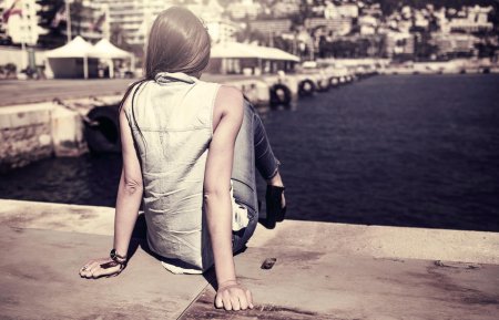 Женщина со спины