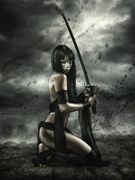 Фэнтези девушка с мечом