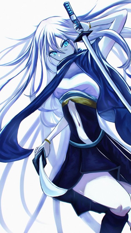 Девушка ниндзя в белом