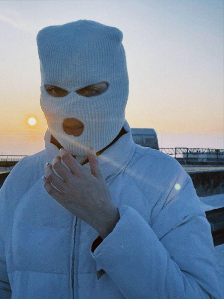 Балаклава белая