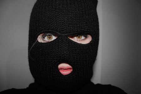 Шапка бандитка балаклава